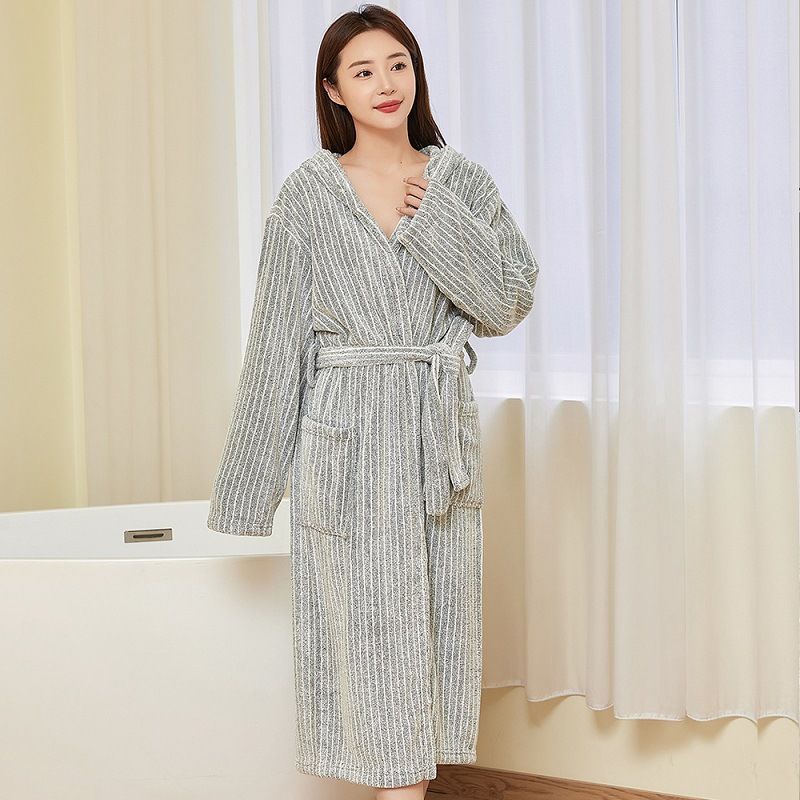 Soft Touch Micro Fleece Hooded Bathrobe Plush Long Spa Robe Absorbent Bathrobe_voghion.com
