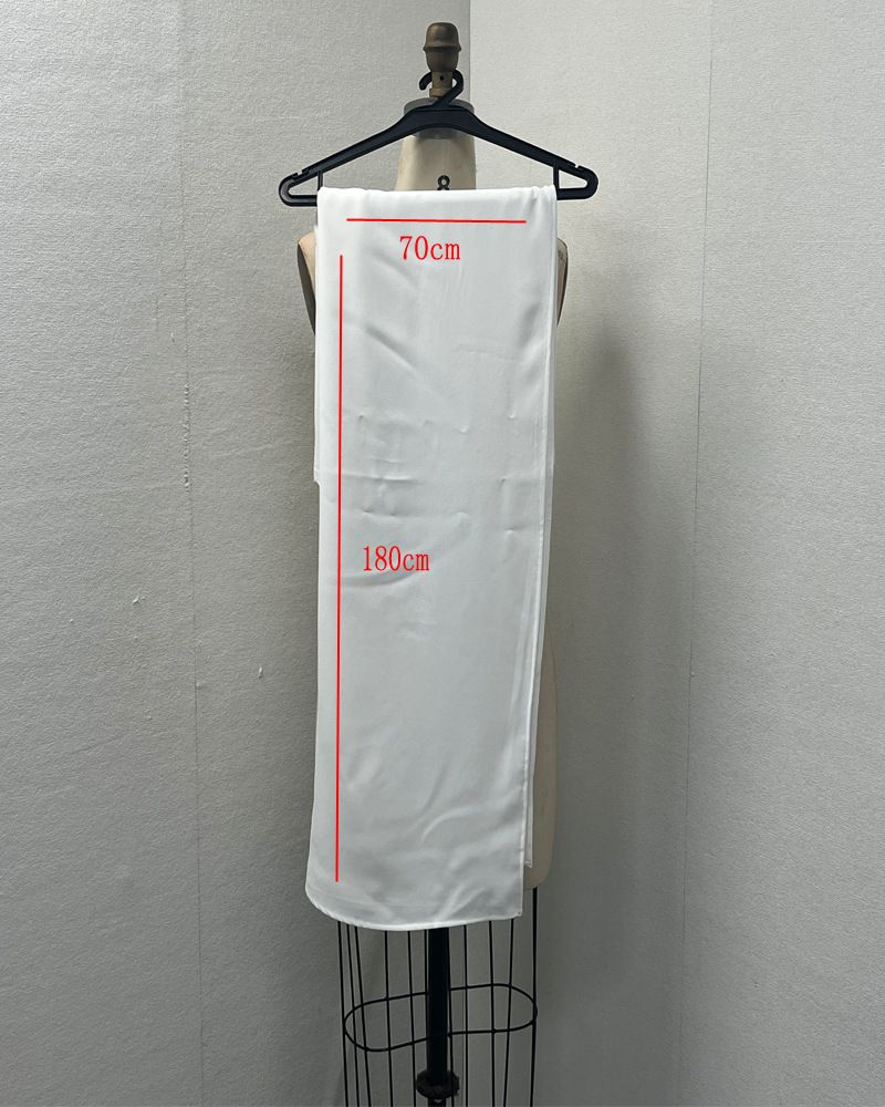 Abito da sera in pizzo ricamato con perline, alla moda, soprabito_voghion.com