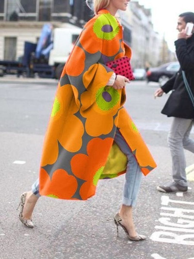 Spring and Autumn Spot Long Bell Sleeve Jacket Printed Loose Windbreaker Women_voghion.com