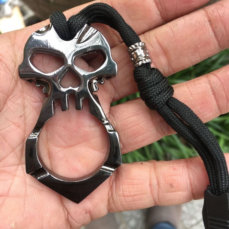 Single Rose Self-Defense Finger Tiger Window Breaking Support Fist Thorn Hand Claw_voghion.com