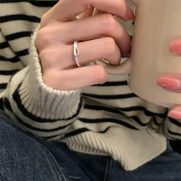 Ready Stock Minimalistischer Sterg Sier Gestapelter geometrischer Öffnungsring mit Unregelmäßigkeiten Einstellbar für Frauen Trendy Schmuck Geschenk Großhandel_voghion.com