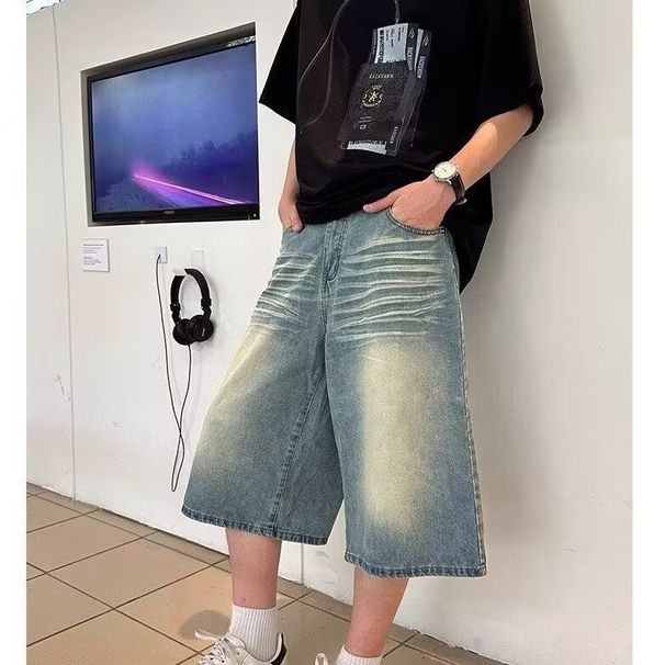 Men's Distressed Denim Shorts With Rivet & Lightning Wash – Trendy Casual 7/5 Length Jeans For Summer (Blue)_voghion.com