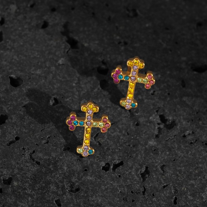 Boucles d'oreilles rétro en acier titane électroplaqué or véritable avec croix en zircon et étoile_voghion.com