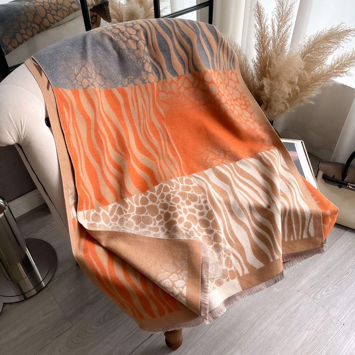 2024 New Zebra Pattern Color blocked Simple Fashion Commuter Travel Warm Cashmere Scarf Shawl Cloak for Women_voghion.com