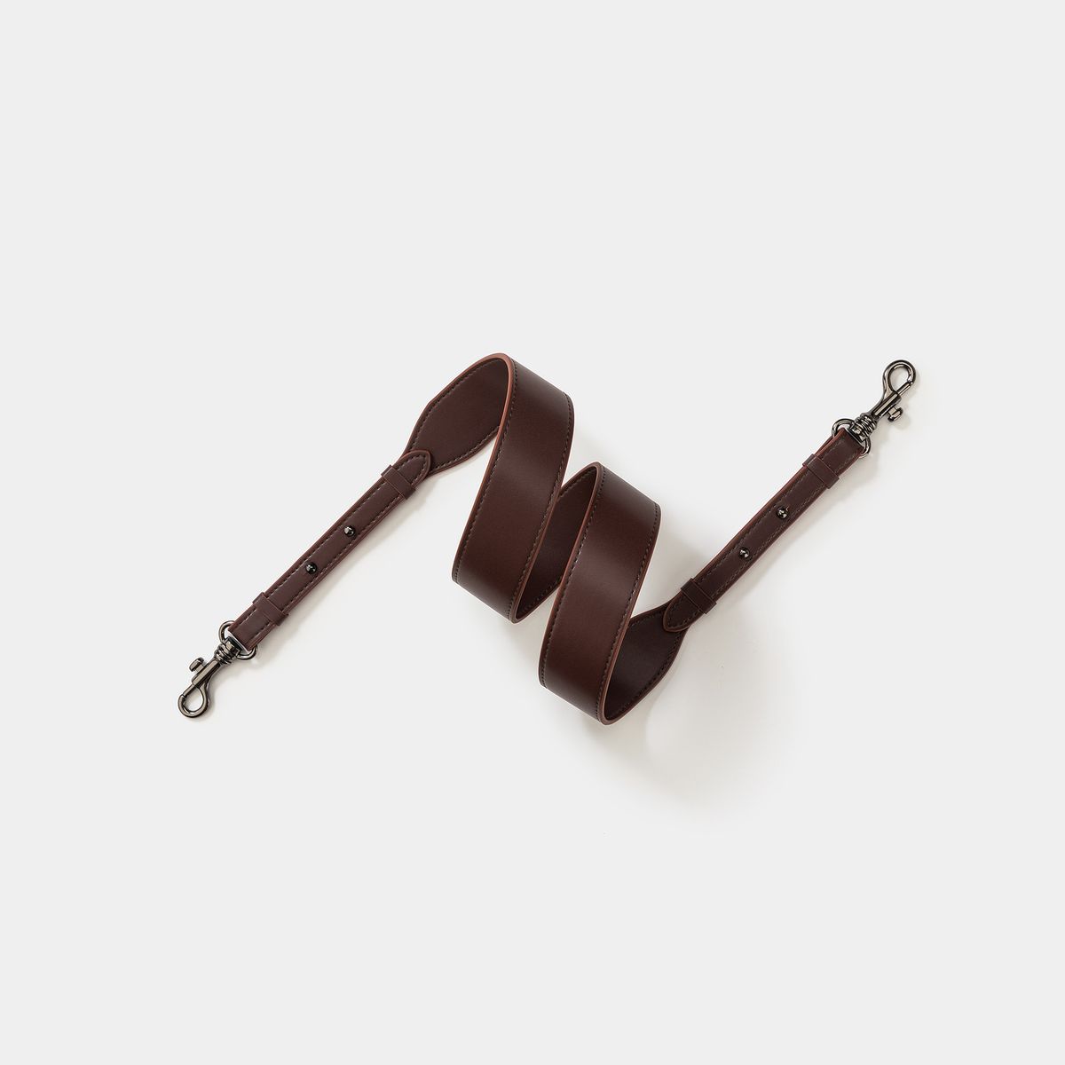 Somas siksnas Garās plecu siksnas var nomainīt un pārveidot ar masīvu vienkāršu ādu ar regulējamu garumu un platumu_voghion.com