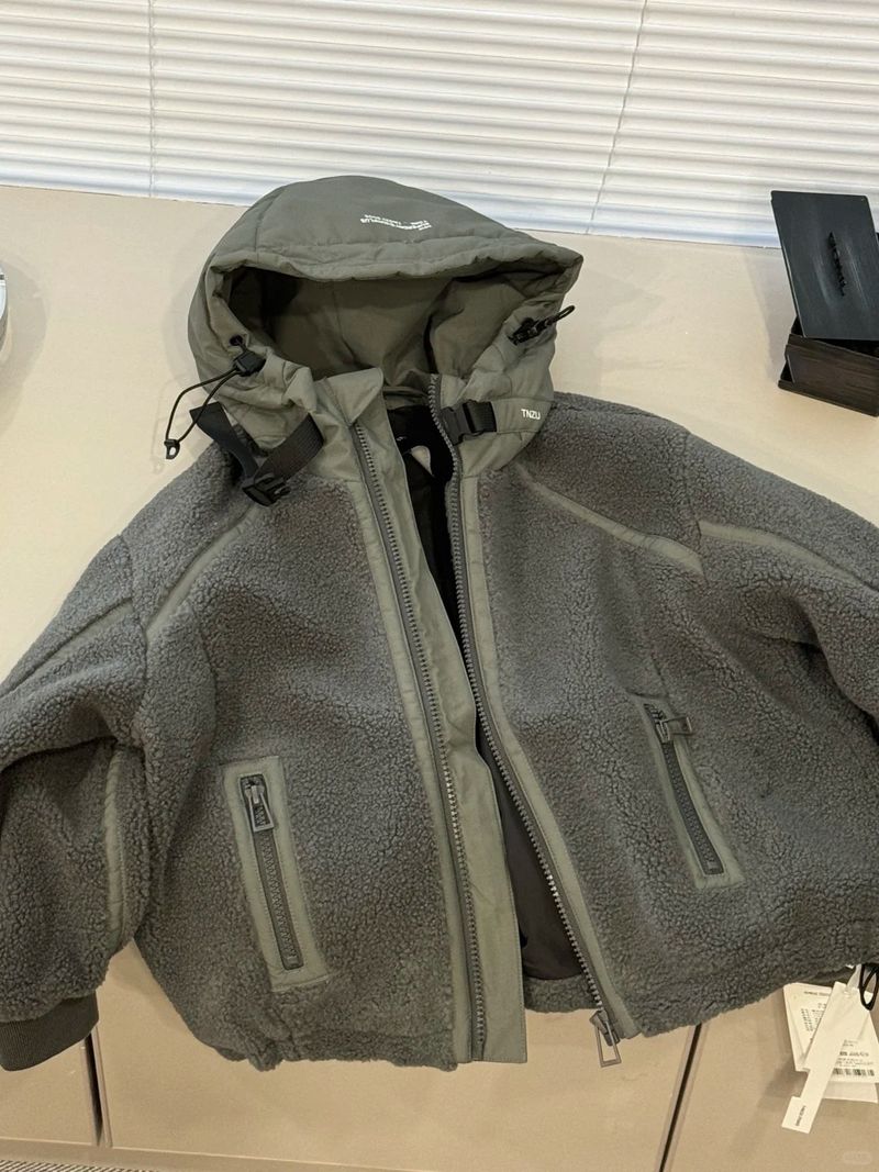 Abbigliamento per bambini 2024 inverno nuovo articolo ragazzi medie e grandi bambini pelliccia stile alla moda_voghion.com