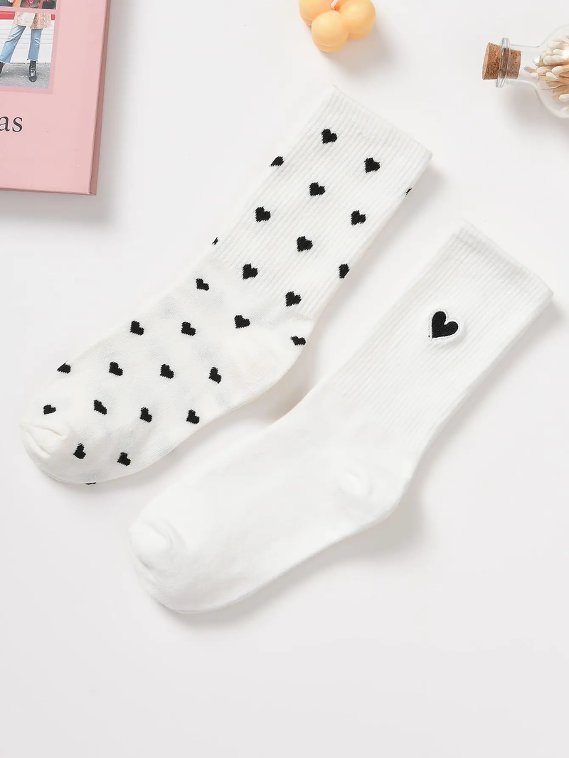 2 pár női harisnya, piros szívmintás, fehér, divatos, lélegző, női hétköznapi stílusban_voghion.com