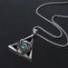 Collana con occhio magico triangolare in acciaio al titanio, stile versatile da uomo, design di nicchia, accessorio pendente alla moda_voghion.com