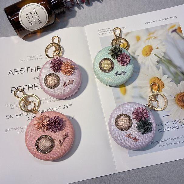 Portachiavi per trucco pieghevole, creativo e comodo, con specchio rotondo portatile, per cappello, auto e borsa da donna_voghion.com