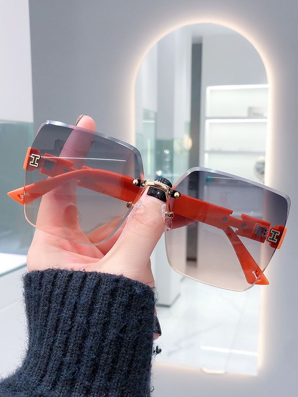 Rammeløse solbriller for kvinner 2023, nye store, enkle solbriller, små solbriller, UV-bestandige brune briller, koreansk versjon_voghion.com