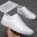 Scarpe da ginnastica casual da uomo in vera pelle, adatte a tutte le stagioni, con suola spessa, stile coreano, alla moda, versatili, bianche._voghion.com