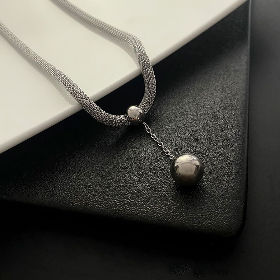 Collier épais et audacieux en acier titane Yuxi, résistant à la lumière, pour couple, style cubain, pour hommes et femmes, niche texturée_voghion.com