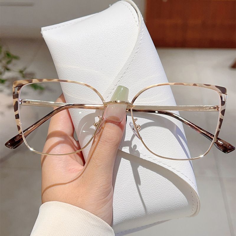 Wind Cat Eye Contrasting Metal Spring Leg Anti Blue Glasses, Internet Celebrity Same Style Plain Color High Sense Flat_voghion.com