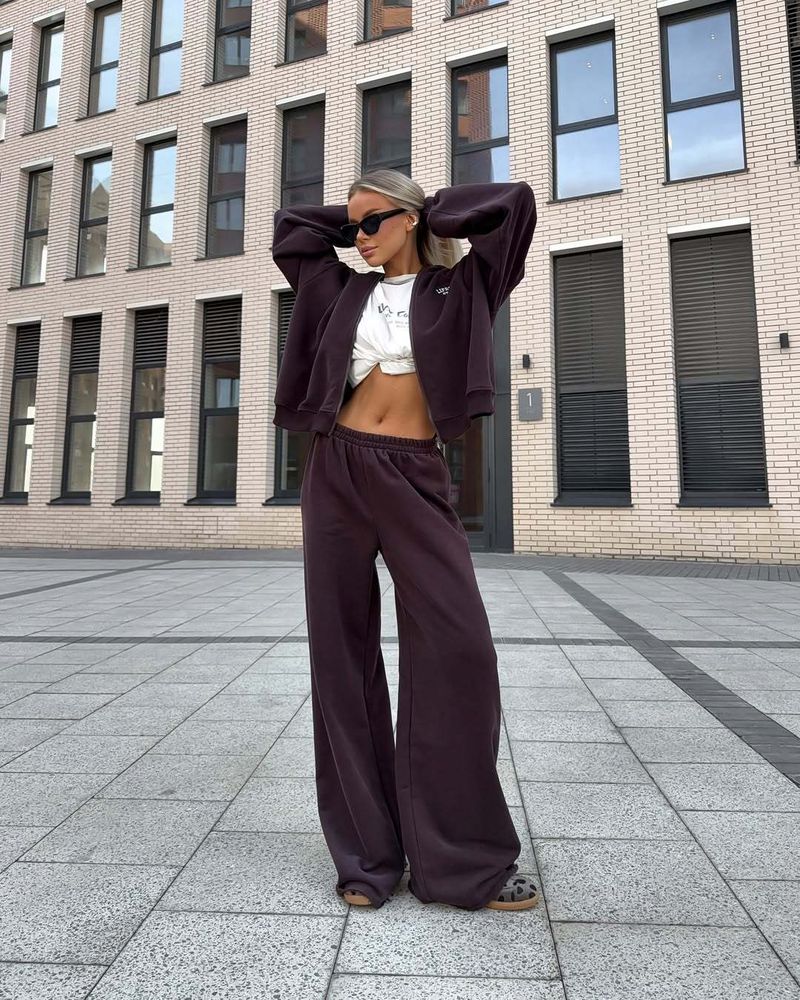 ​​"Unisex Cloud-Knit Lounge Set – Oversized Hoodie + Wide-Leg Joggers (Maroon, S-L) | Athleisure Cocoon"​​_voghion.com