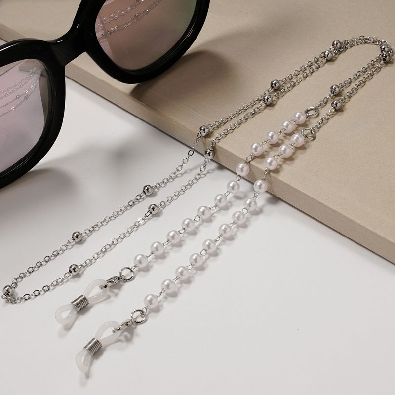 Eyeglass Chain White Plastic Bead Pearl Heart Charm Eyewear Retainer Glasses Holder Strap Women Necklace Gift_voghion.com