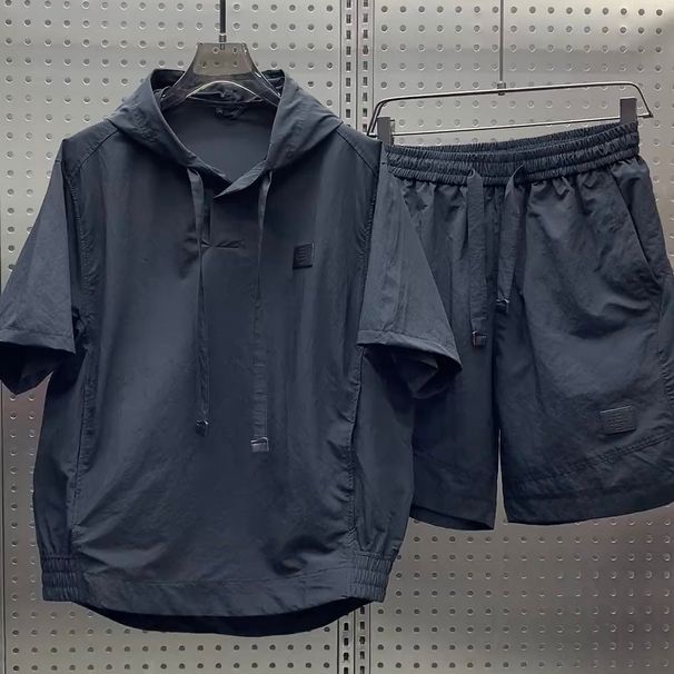 Herrenbekleidung Sommer Dünn Atmungsaktiv Sonnenschutz Kapuze Kurzarm Shorts Zweiteiliger Anzug Herren Trendy Einfach Einfarbig Locker Freizeitanzug_voghion.com