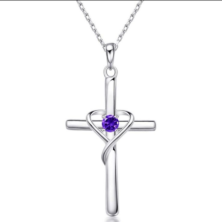 Collana con ciondolo a forma di cuore con croce intarsiata di diamanti, gioielli da donna semplici e alla moda_voghion.com