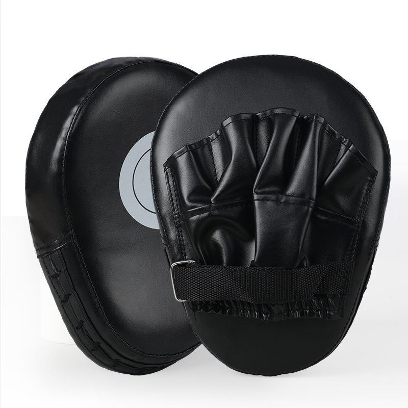1 stücke Kick Bo Handschuhe Pad Punch Ziel Tasche Männer PU Karate Muay Thai Kostenloser Kampf Sanda Training Erwachsene Kinder ausrüstung_voghion.com