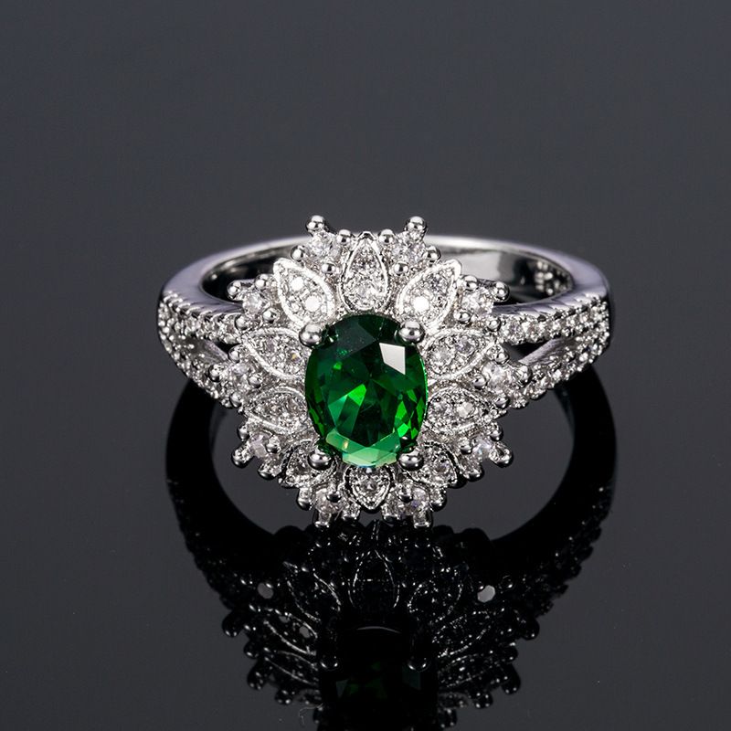 Neue Accessoires, exquisiter blumenförmiger Smaragd-Zirkonring für Frauen_voghion.com