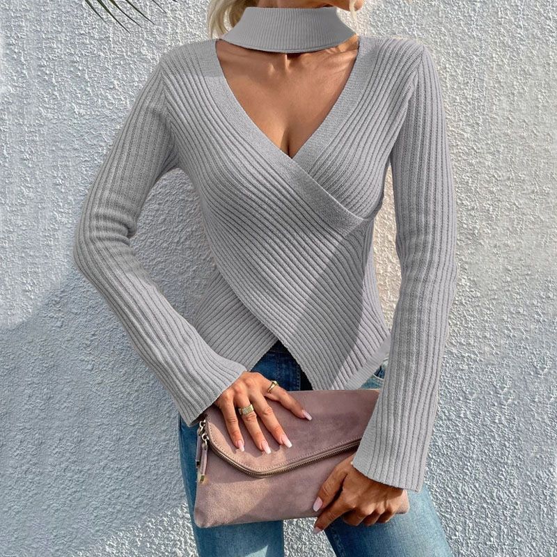 Women's halter-neck V-neck sweater top knitwear_voghion.com