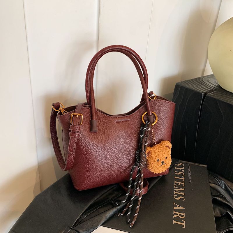 High end Korean niche handbag, large capacity lychee patterned vegetable basket, women's bag, soft single shoulder_voghion.com