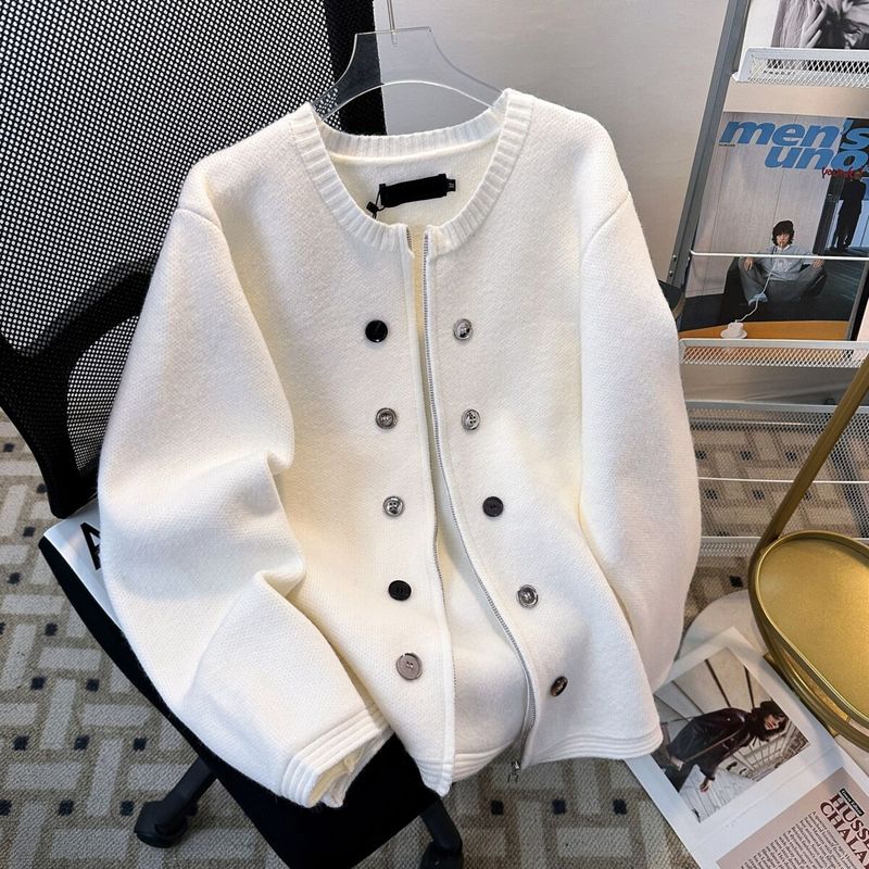 Men's retro design cardigan white sweater men's winter new casual versatile knitwear jacket men_voghion.com