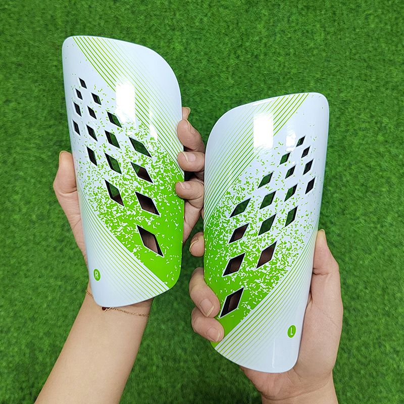 Voetbalscheenbeschermers voor volwassenen en kinderen, wedstrijdtraining, speciale anti-botsing, harde plug-in voetbalkniebeschermer, sportbeschermende uitrusting_voghion.com