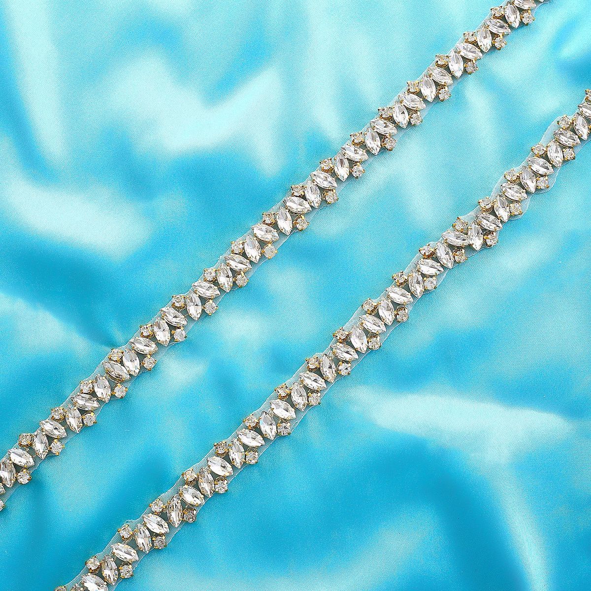 Exquisiter Taillengürtel mit Applikationen, Brautschmuck mit Strasssteinen J135_voghion.com