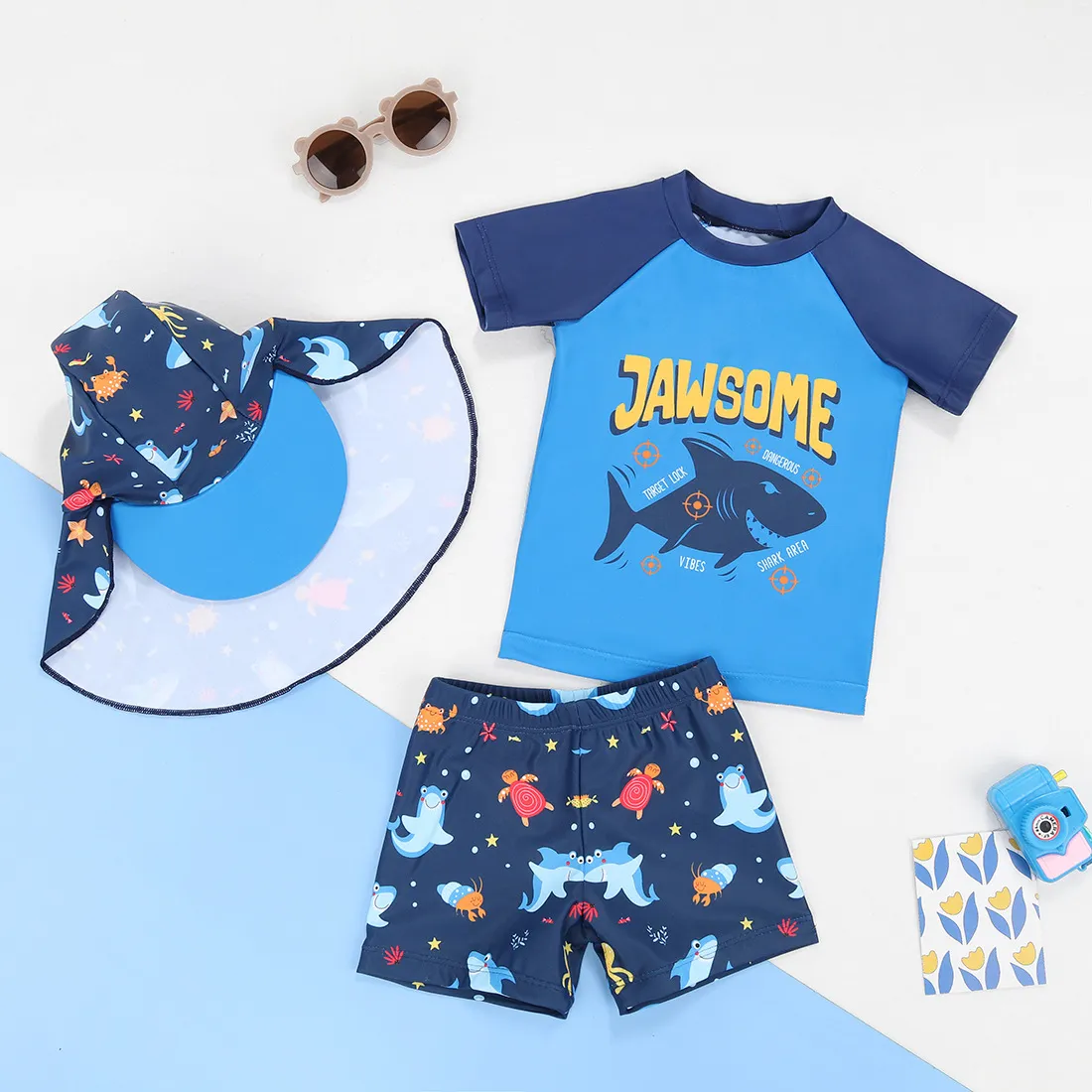 Maillot de bain pour enfant, maillot de bain pour garçon, manches courtes, boxer, col rond, chapeau de diable, crème solaire, imprimé dessin animé_voghion.com
