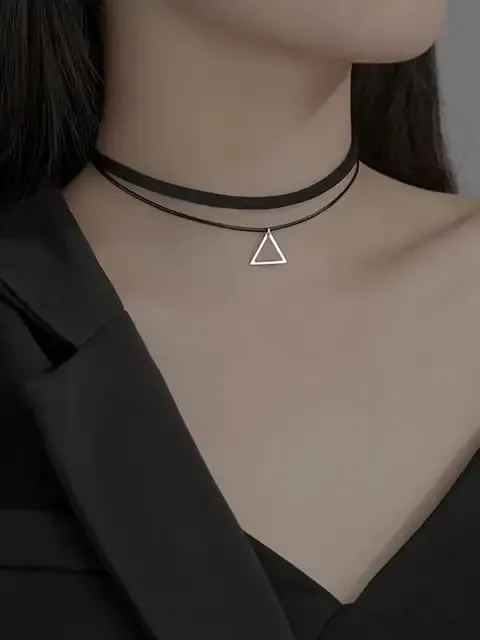 Ready Stock Fashion classic all-in-one vintage stainless steel triangle double layered with choker necklaces for women_voghion.com