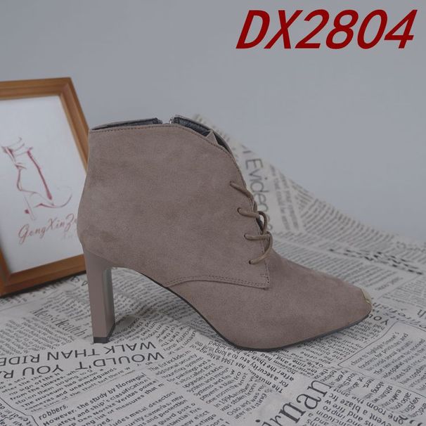 Stivali alla moda con tacco quadrato in pelle scamosciata Dx2804 per autunno e inverno_voghion.com