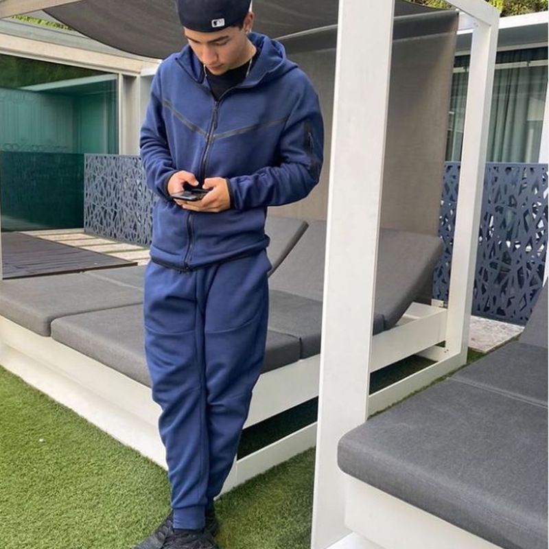 2023 Chándales Traje deportivo Sudadera con capucha para hombre Moda Casual Deportes Cremallera Chaqueta Chaqueta Pantalones Traje Pantalón Conjuntos Hombres Nuevo en_voghion.com