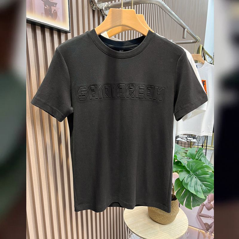 Ropa de hombre Camiseta de verano con letras tridimensionales Nueva camiseta de cuello redondo de corte entallado y manga corta sencilla_voghion.com