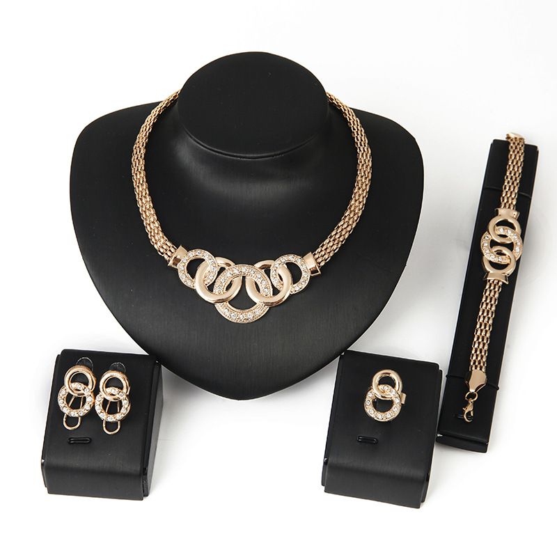 Women's Fashion Banquet Wedding Jewelry Set Full Diamond Necklace Earrings Ring Bracelet Set of Four_voghion.com