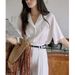 Camicia casual estiva francese da donna con colletto cubano a maniche corte e ampia Jicoutre "Nanyang Holiday"_voghion.com