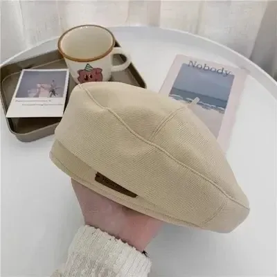 Vendita calda Classico Vintage Berretti per le donne Moda Lana Feltro Cappello Caldo Berretto Nero Marrone Francese Cappelli Autunno e Inverno Berretti da Esterno_voghion.com