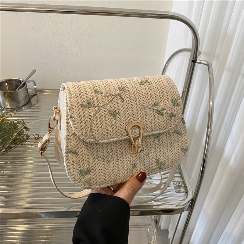 Borsa a tracolla a spalla con fiore in pizzo alla moda Borsa a tracolla da spiaggia estiva in paglia Borsa da donna firmata a mano in tessuto fatto a mano per ragazze_voghion.com