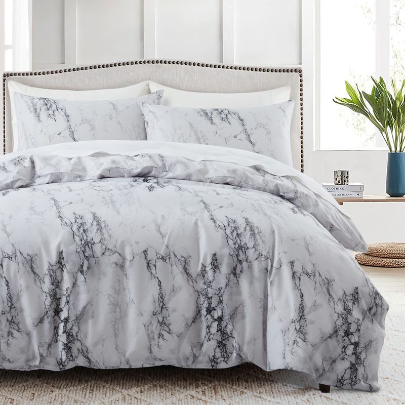 Vitt marmorerat påslakanset med tre delar i mjuk polyester – fräst sammet_voghion.com