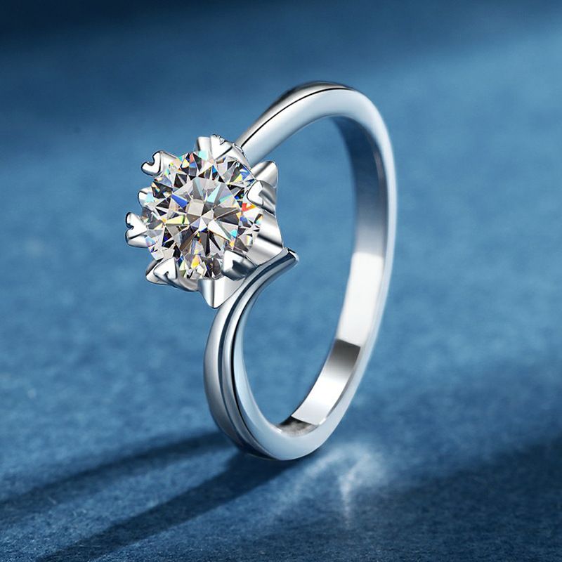 S Damen-Ring aus reinem Silber mit gedrehter Schneeflocke, klassischer Sechs-Krappen-Ring, 1 Karat simulierter Diamant, Moissanit-Beschichtung, PT950-Gold_voghion.com