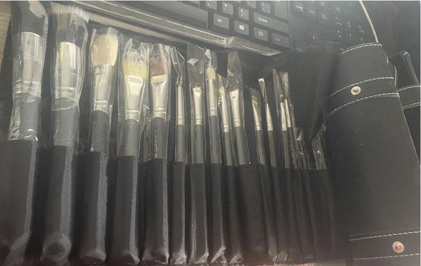 Darilna vrečka s 24 kosi Kompleti čopičev za ličenje Profesionalni kozmetični čopiči Puder za obrvi Podlage Senčila Pinceaux Orodja za ličenje_voghion.com