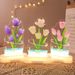 Lámpara de noche con tulipán con impresión UV - Lámpara LED decorativa de 20 cm con luz blanca cálida_voghion.com