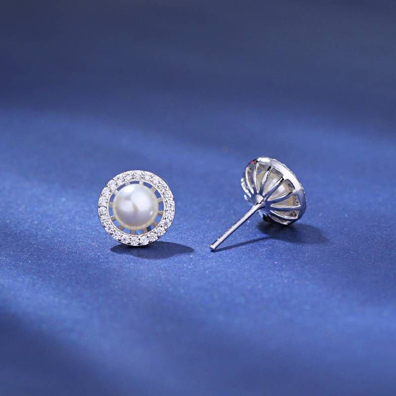 Light luxury temperament versatile elegant new style pearl earrings for women exquisite design high end earrings jewelry_voghion.com