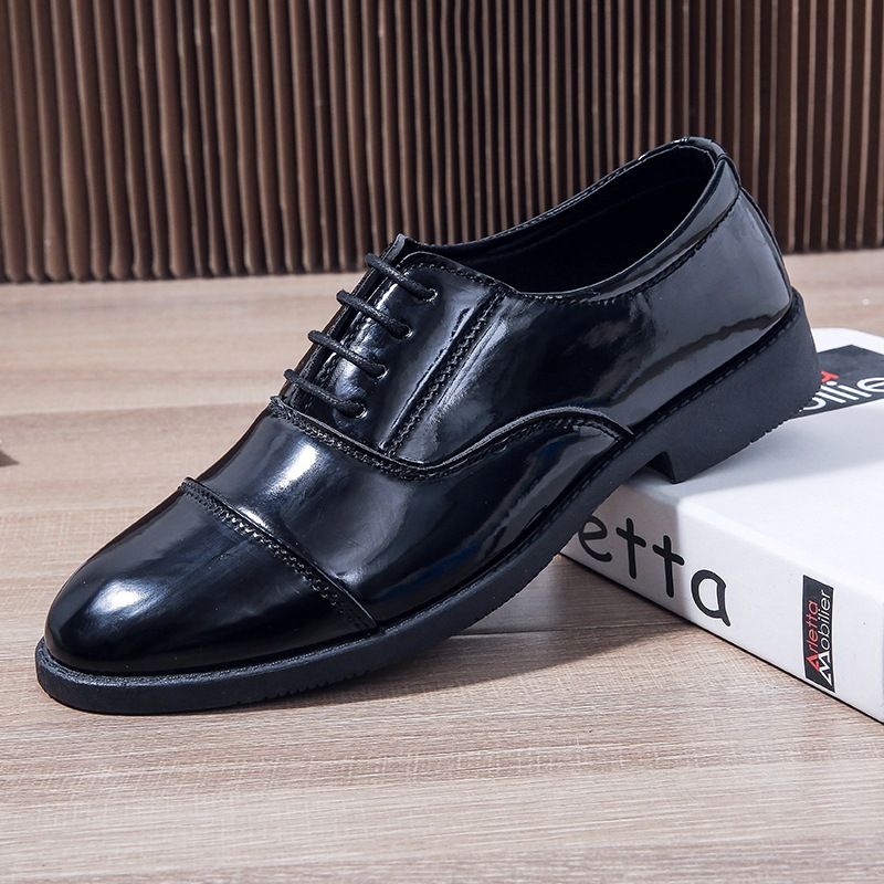 Heren casual leren schoenen zakelijke formele leren schoenen herenschoenen casual Britse trend Koreaanse stijl ademende heren bruidegom bruiloft schoenen_voghion.com