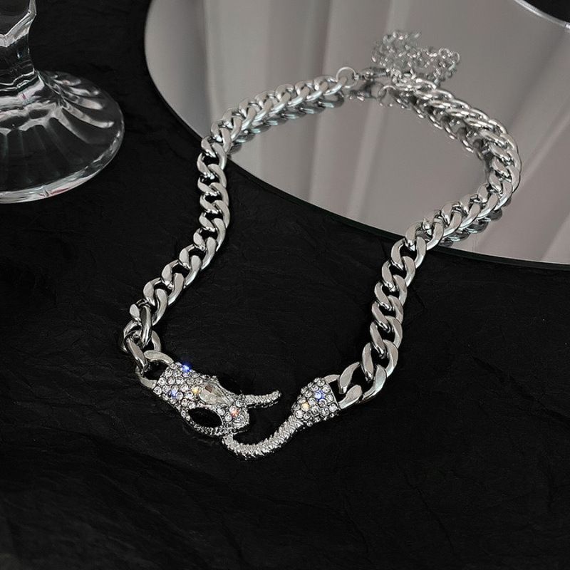 Collarbone Heavy Snake Work Necklace Chain Exaggerated_voghion.com