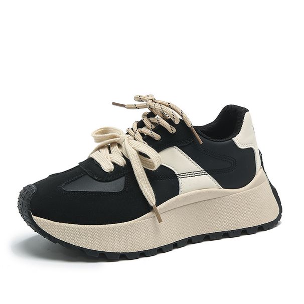 Zapatos blancos pequeños de otoño 2024 con suela gruesa, edición coreana, para estudiantes femeninas, informales, deportivos y versátiles, de Forrest Gump_voghion.com