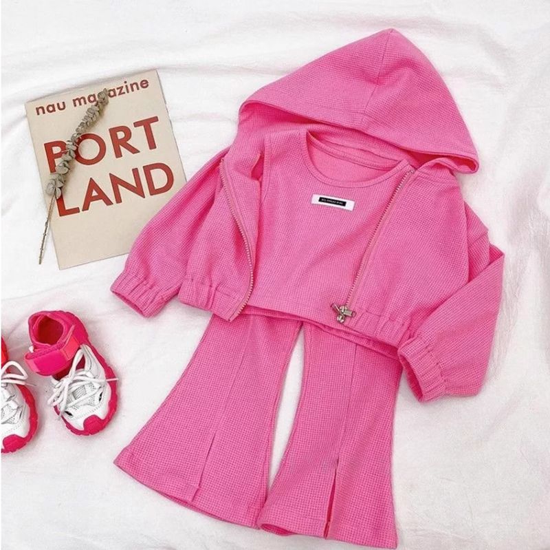Kinderkleidung 2024 Herbst Neue Stil Modische Baby Mädchen Frühling Kinder Bell-Bottom-Hose Dreiteiliges Set_voghion.com