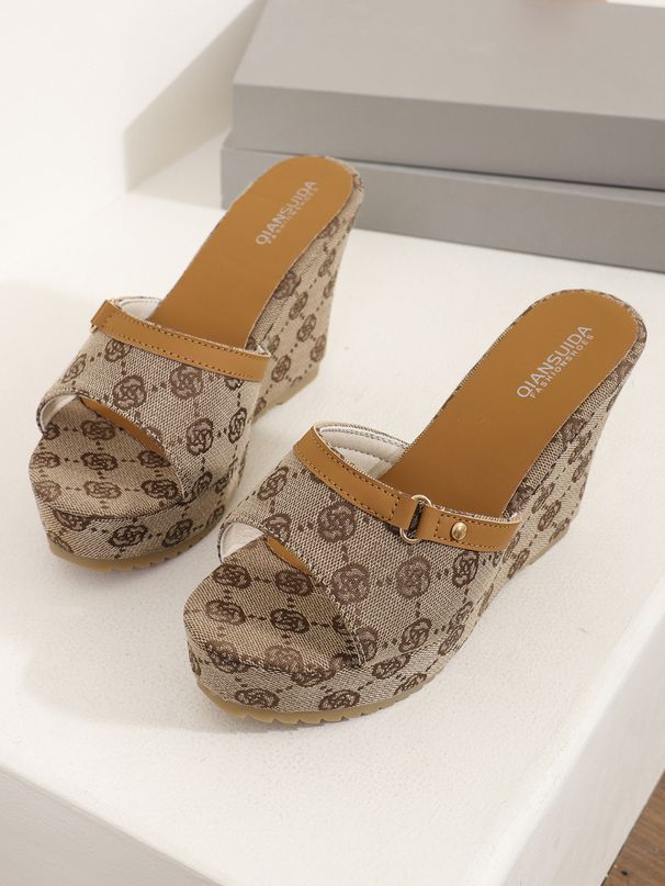 Plus-size wedge-heeled denim slip-ons women's fish-mouth round toe flip-flops_voghion.com