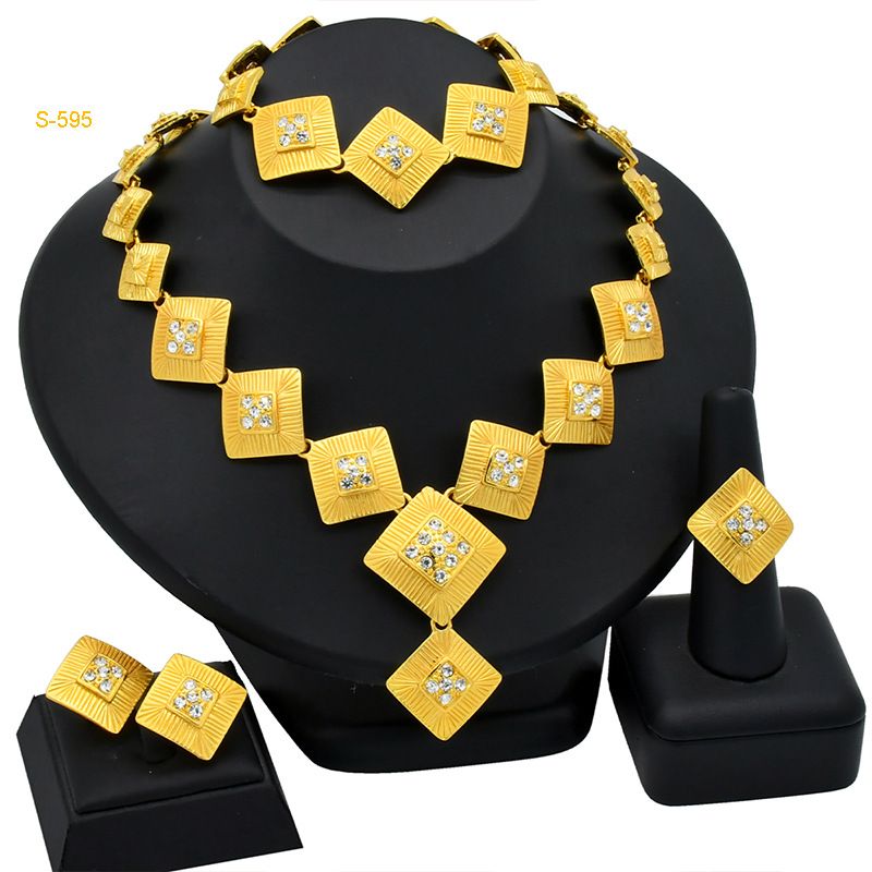 Dubai Gold Jewelry Set Saudi Bridal Necklace Bracelet Earrings Ring Indian Ladies Four Piece Set Wholesale_voghion.com