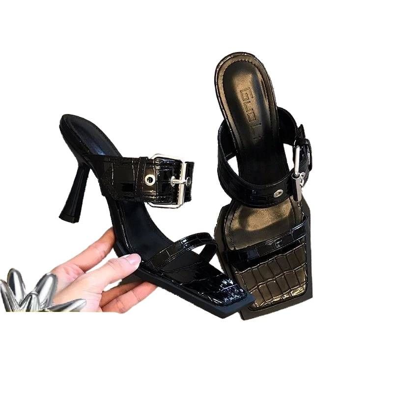 Plevier Geavanceerde Sense! Outdoorpantoffels met leren rokpatroon en sandalen met stilettohoge hak en vierkante neus_voghion.com