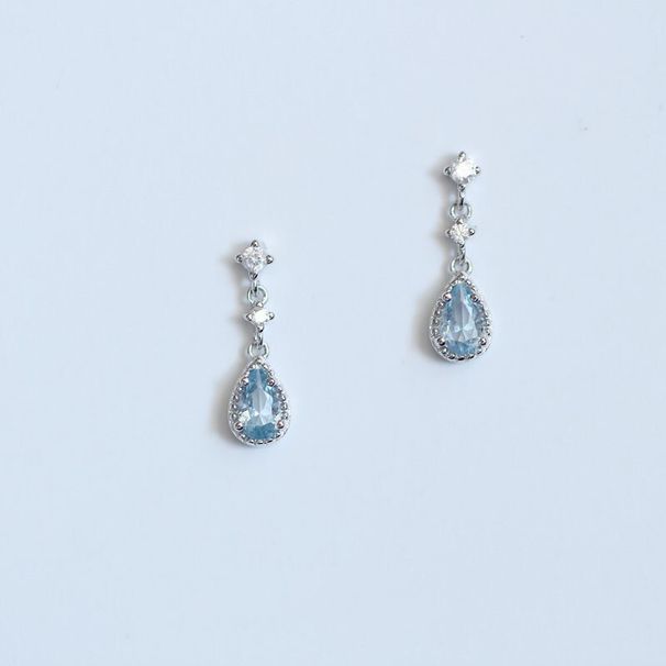 Pendientes colgantes de plata de ley 925 con circonitas cúbicas azules en forma de gota de agua. Regalo TH6_voghion.com